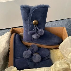Ugg Bailey Button Puff